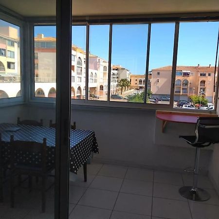 Appartement Vue Sur Canal Proximite Mer Sete Bagian luar foto